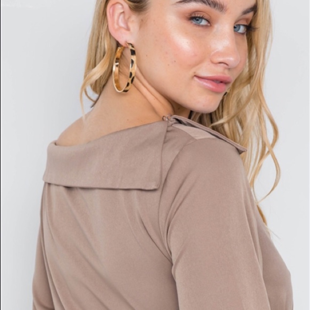 Mocha straight neck solid tie dress - Picture 3 of 3